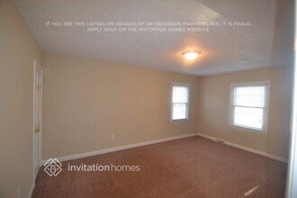 900 Wishing Well Ln in Charlotte, NC - Building Photo - Building Photo