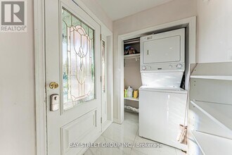 43 Sherwood Forest Dr in Markham, ON - Building Photo - Building Photo