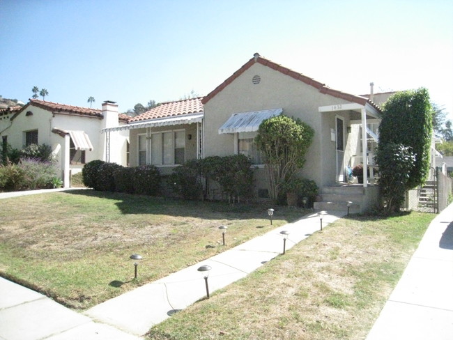 1432 E Windsor Rd in Glendale, CA - Building Photo - Other