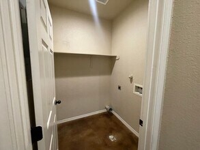 117 Stacy Ln in Canyon Lake, TX - Building Photo - Building Photo