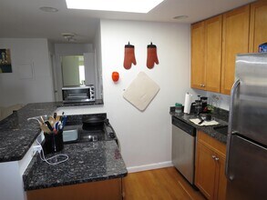 72 Park St, Unit 63 in Somerville, MA - Building Photo - Building Photo