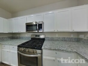 6712 Black Oil Dr in Las Vegas, NV - Building Photo - Building Photo