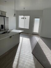 1099 N Ledger Dr in Saratoga Springs, UT - Building Photo - Building Photo