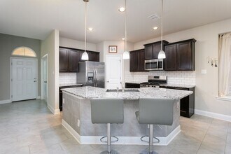 5820 Couble Fls in San Antonio, TX - Building Photo - Building Photo