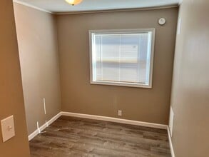 217 Clover Dr in Poolville, TX - Building Photo - Building Photo
