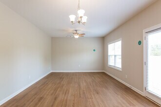22 Castlemoor Loop in Adairsville, GA - Building Photo - Building Photo