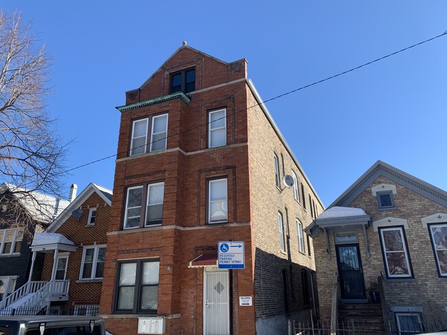 3239 S May St in Chicago, IL - Building Photo - Building Photo