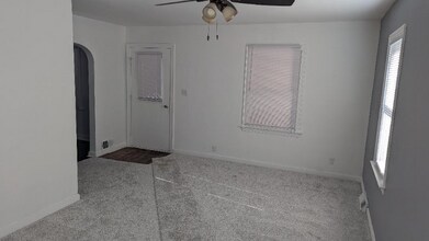 2223 Taft St in Saginaw, MI - Building Photo - Building Photo