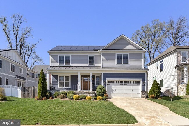 property at 6522 32nd St