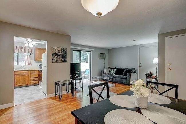 120 Fellsview Terrace in Stoneham, MA - Building Photo - Building Photo