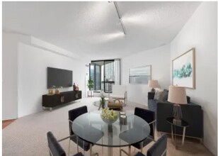 728 N Dearborn St in Chicago, IL - Foto de edificio - Building Photo