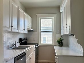 94 Columbia Park, Unit 94 Columbia Pk. Haverhill in Haverhill, MA - Building Photo - Building Photo