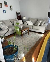 922 NJ-34 in Matawan, NJ - Building Photo - Building Photo