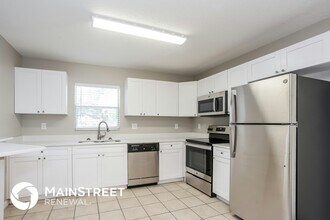 885 Newton Ave S in St. Petersburg, FL - Building Photo - Building Photo