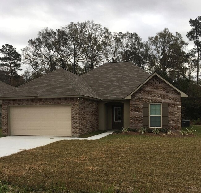 17868 H.S. Brignac Dr in French Settlement, LA - Building Photo - Building Photo