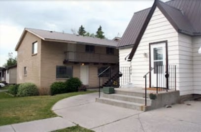 Crestwood Apartments in Rexburg, ID - Building Photo