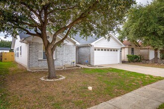 8514 Snakeweed Dr in Converse, TX - Building Photo - Building Photo