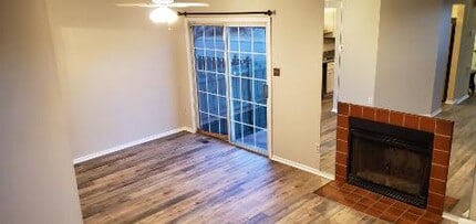 610 Larch Ct in Yardley, PA - Building Photo - Building Photo