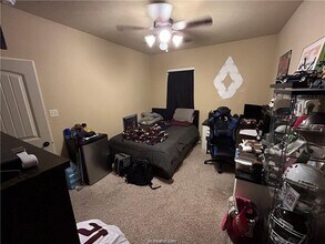 3005 Towers Pkwy in College Station, TX - Building Photo - Building Photo