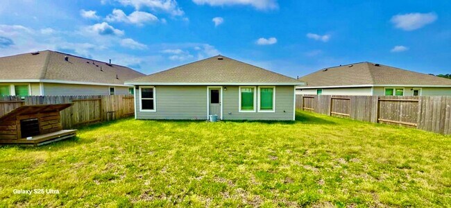 22807 Prairie Dog Rd in Splendora, TX - Building Photo - Building Photo