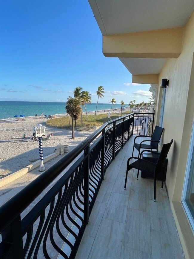 property at 1815 N Surf Rd
