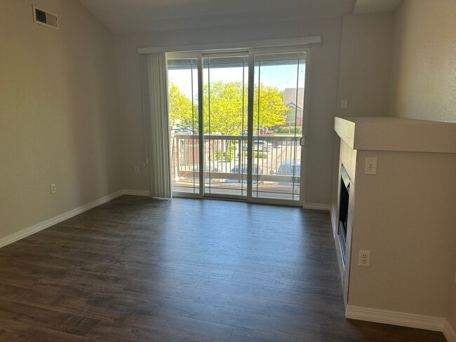 804 Summer Hawk Dr in Longmont, CO - Building Photo - Building Photo
