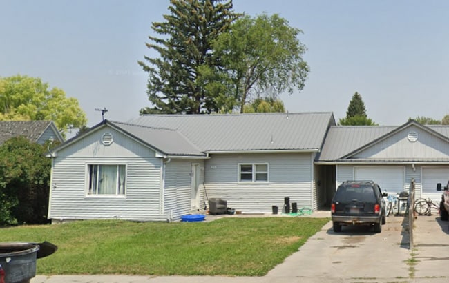 property at 347 E Center St