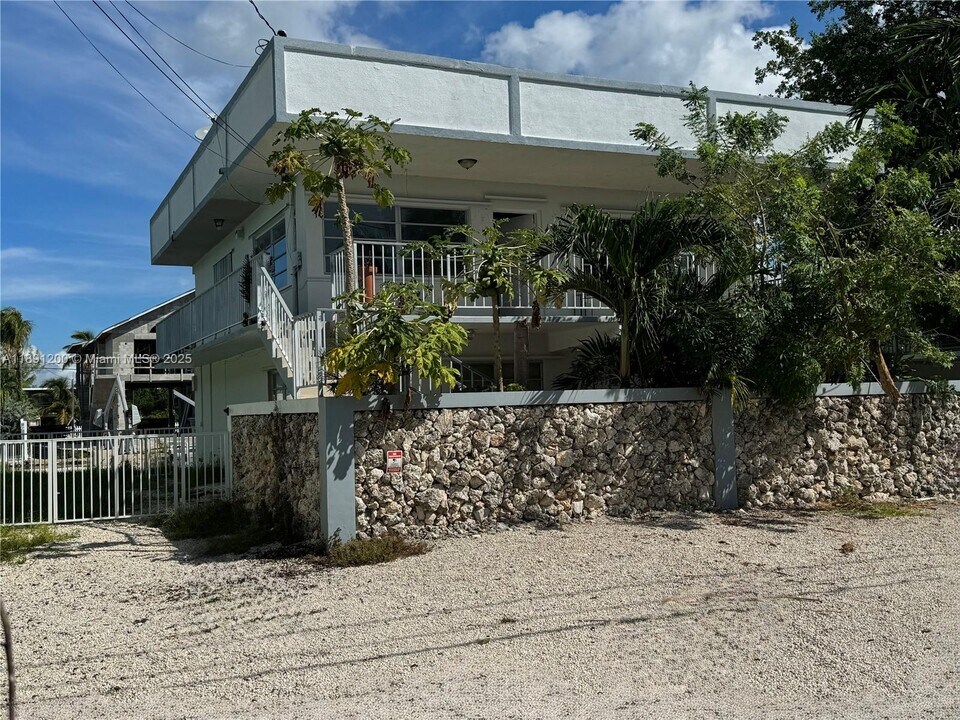 174 Corrine Pl in Key Largo, FL - Building Photo