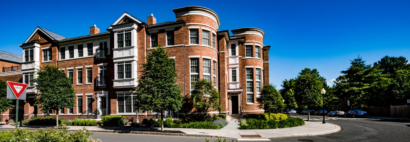 The Residences at Palmer Square in Princeton, NJ - Foto de edificio