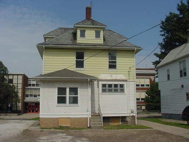 1620 W Fredonia Ave in Peoria, IL - Building Photo - Building Photo