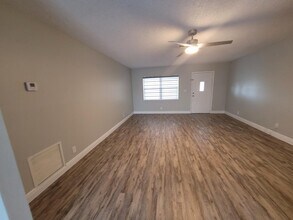 516 NW 54th St in Boca Raton, FL - Building Photo - Building Photo