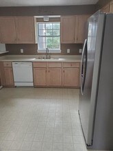 2037 Tidemill Haven Ln in Gloucester Point, VA - Building Photo - Building Photo