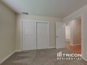 1724 Hemlock St in Fairfield, CA - Building Photo - Building Photo