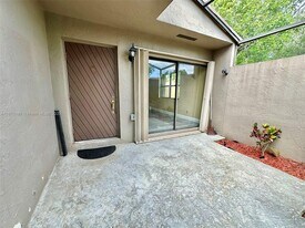 12307 NW 13th Ct in Pembroke Pines, FL - Building Photo