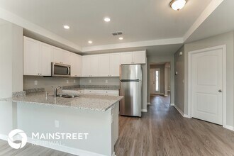 4109 NE 9th Pl in Cape Coral, FL - Building Photo - Building Photo