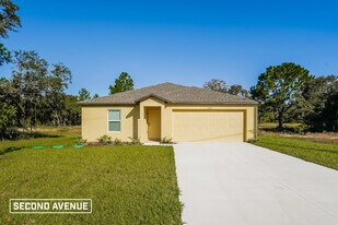 6690 N Roland Dr in Citrus Springs, FL - Building Photo