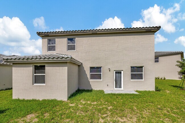 817 SE 26th Rd in Homestead, FL - Building Photo - Building Photo