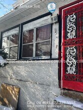 7840 S Saginaw Ave in Chicago, IL - Building Photo - Building Photo