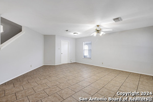 3663 Candlehill in San Antonio, TX - Building Photo - Building Photo