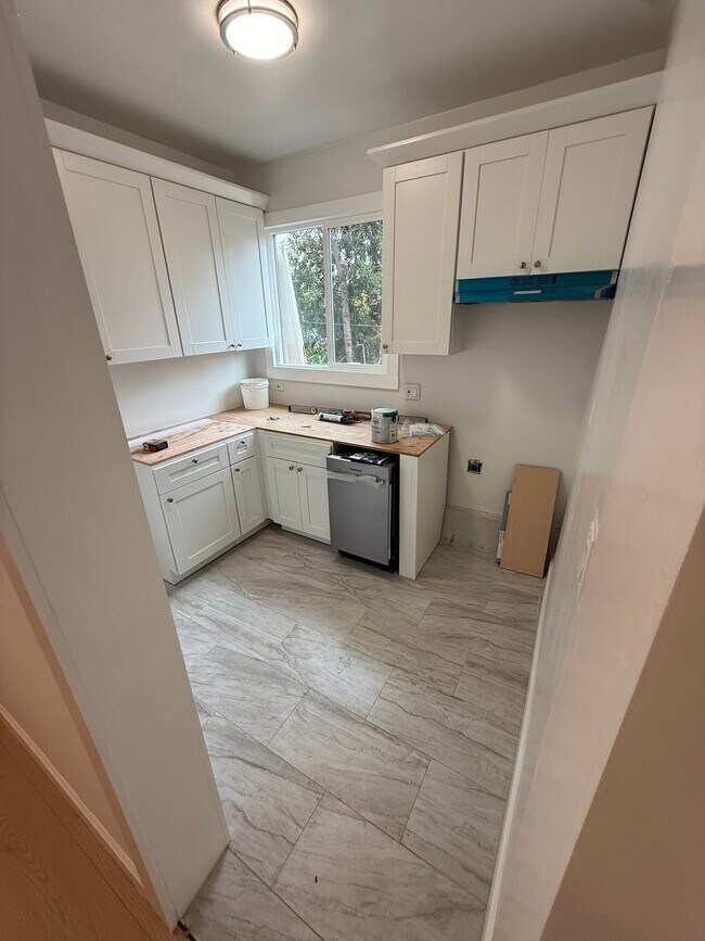 1700 Le Roy Ave, Unit 2b1b in Berkeley, CA - Building Photo - Building Photo