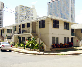 1839 Kahakai Dr in Honolulu, HI - Building Photo - Building Photo