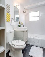 1159 1/2 Bellevue Ave in Los Angeles, CA - Building Photo - Building Photo