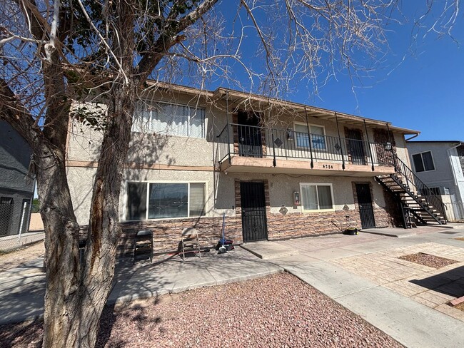 property at 4284 N Vornsand Dr