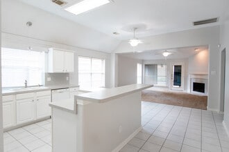 1722 Red Oak Terrace in Humble, TX - Building Photo - Building Photo