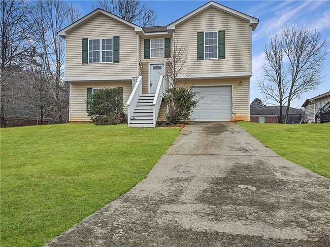 property at 533 Dove Way