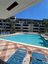 8205 SW 152nd Ave in Miami, FL - Building Photo
