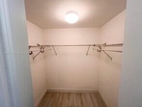 5510 Lakewood Cir N in Margate, FL - Building Photo - Building Photo