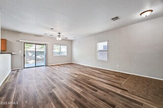 7026 Cesar St in Peoria, AZ - Building Photo - Building Photo