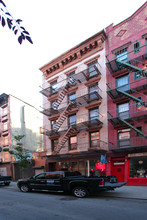 240 Elizabeth St in New York, NY - Building Photo - Building Photo