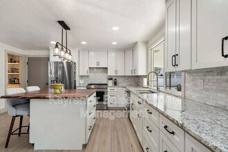 4115 E Meadow Wood Dr in Meridian, ID - Building Photo - Building Photo
